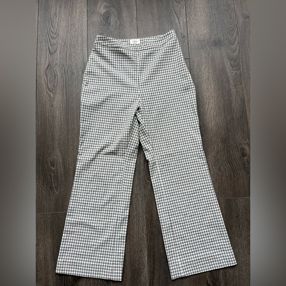 Aritzia Wilfred Kick Flare Pant